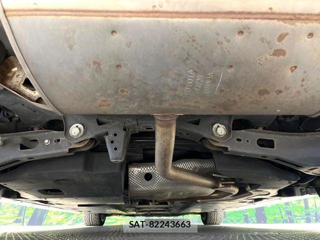 Toyota PRIUS 2016-01 7359360-18