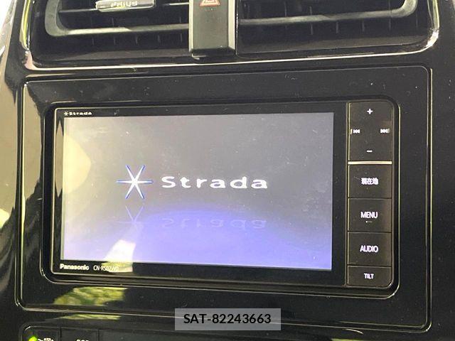 Toyota PRIUS 2016-01 7359360-2