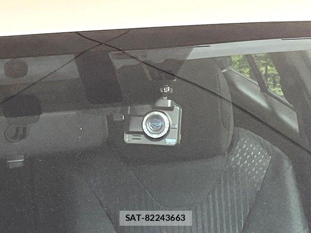 Toyota PRIUS 2016-01 7359360-4