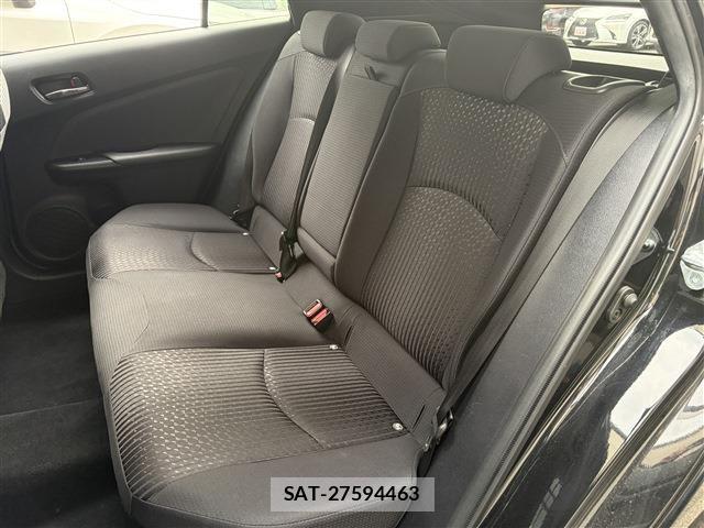 Toyota PRIUS 2018-11 7359366-17