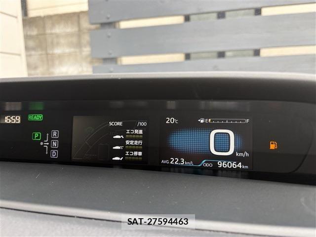 Toyota PRIUS 2018-11 7359366-28
