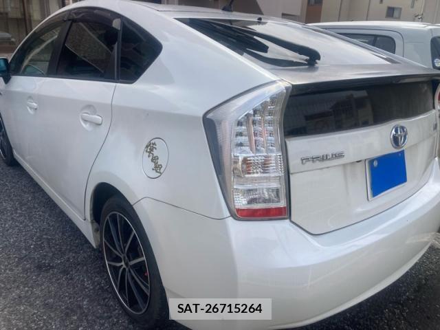 Toyota PRIUS 2011-02 7359394-4