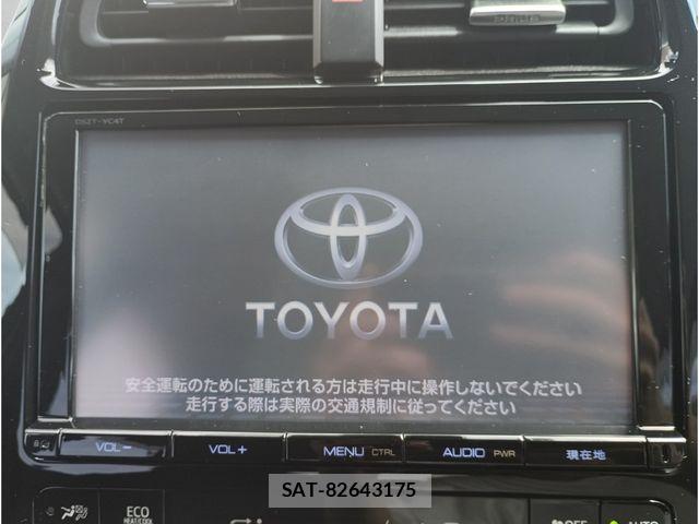 Toyota PRIUS 2018-10 7359363-13