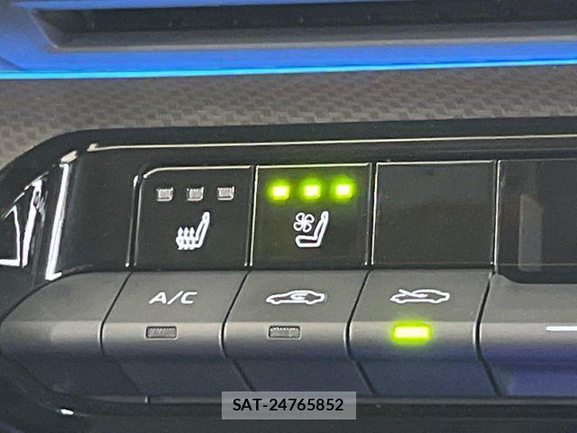 Toyota PRIUS 2024-10 7359318-6