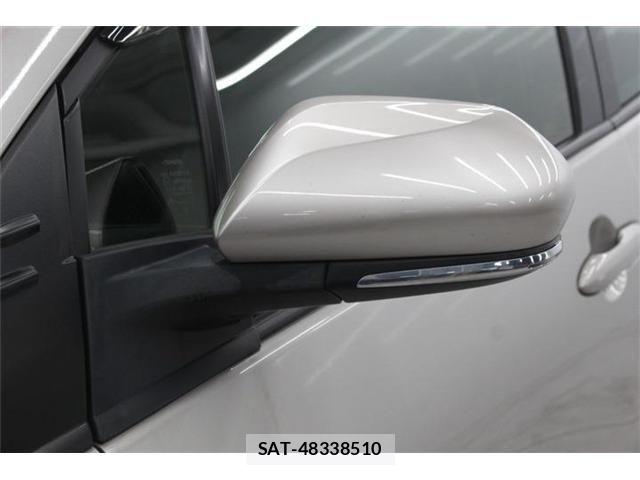Toyota PRIUS 2019-09 7359344-16