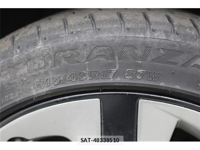 Toyota PRIUS 2019-09 7359344-23