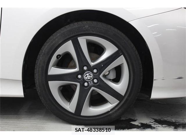 Toyota PRIUS 2019-09 7359344-24