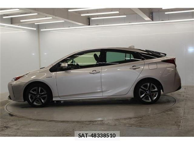 Toyota PRIUS 2019-09 7359344-7