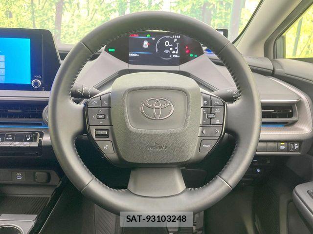 Toyota PRIUS 2023-02 7359328-10