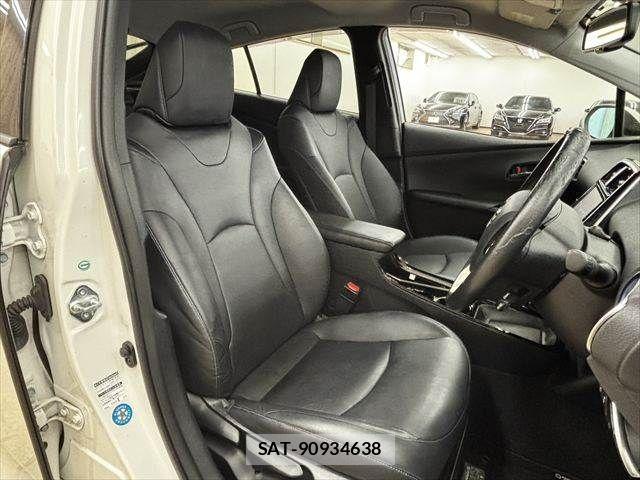 Toyota PRIUS 2016-01 7359364-6