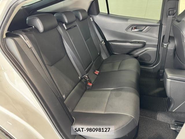 Toyota PRIUS 2023-09 7359325-9