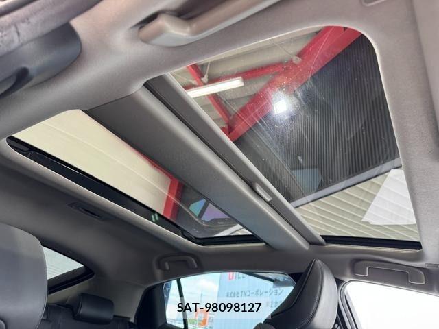 Toyota PRIUS 2023-09 7359325-10
