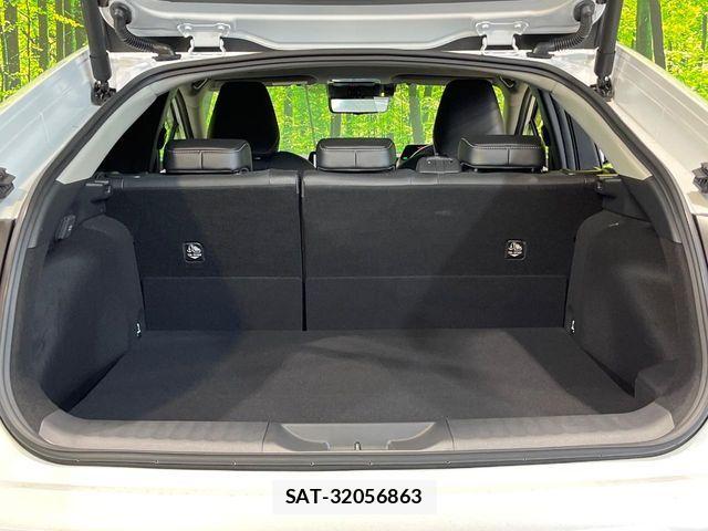Toyota PRIUS 2024-03 7359317-9