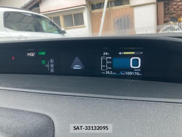 Toyota PRIUS 2017-12 7359374-20