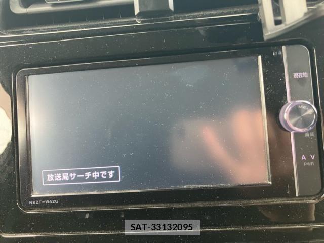 Toyota PRIUS 2017-12 7359374-23