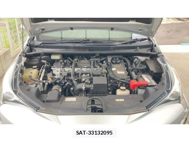 Toyota PRIUS 2017-12 7359374-24