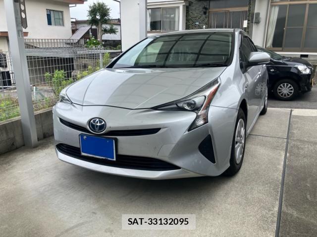 Toyota PRIUS 2017-12 7359374-2