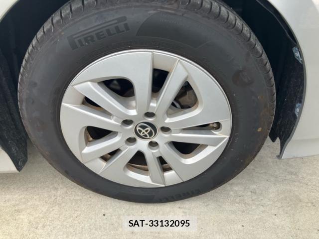 Toyota PRIUS 2017-12 7359374-5