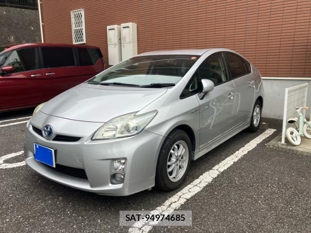Toyota PRIUS 2010-04 7359388-3