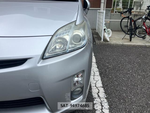 Toyota PRIUS 2010-04 7359388-4