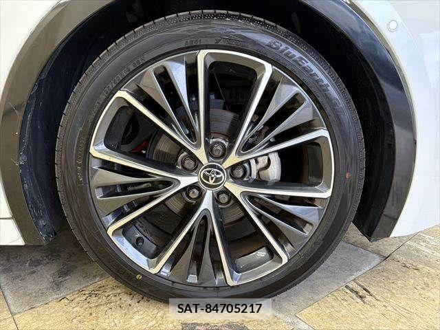 Toyota PRIUS 2023-05 7359327-11