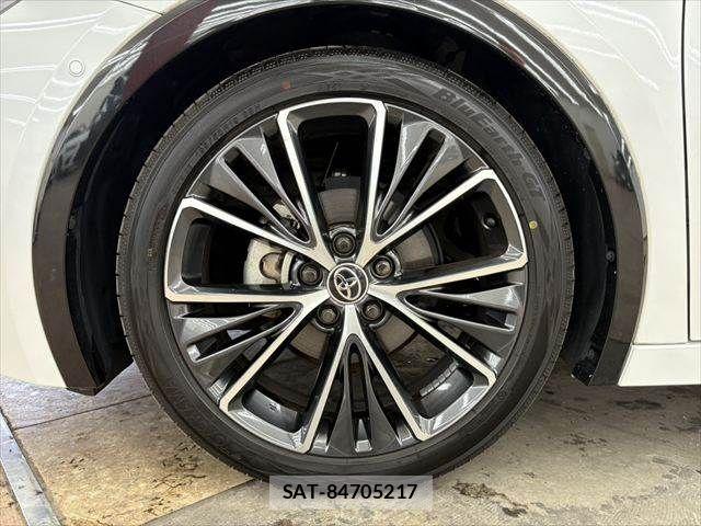 Toyota PRIUS 2023-05 7359327-24