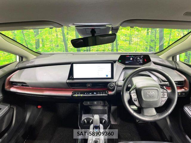 Toyota PRIUS 2023-06 7359320-1