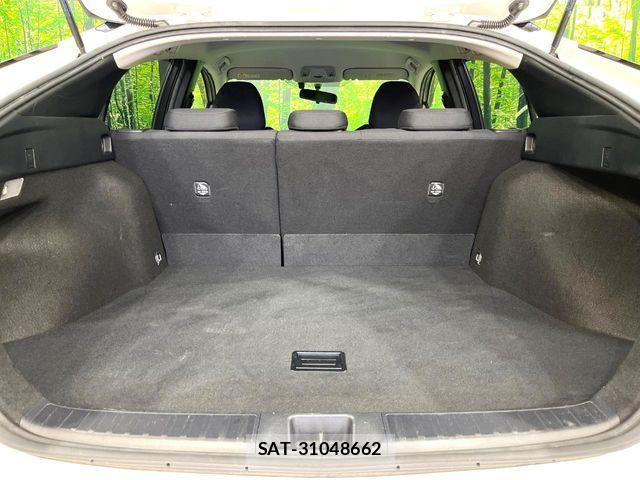 Toyota PRIUS 2018-01 7359359-11