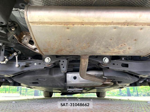 Toyota PRIUS 2018-01 7359359-17