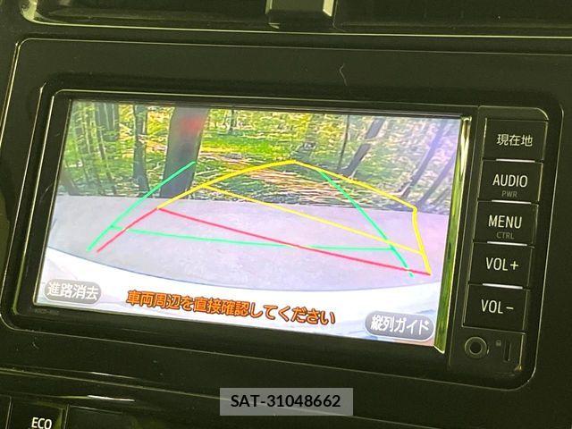 Toyota PRIUS 2018-01 7359359-3