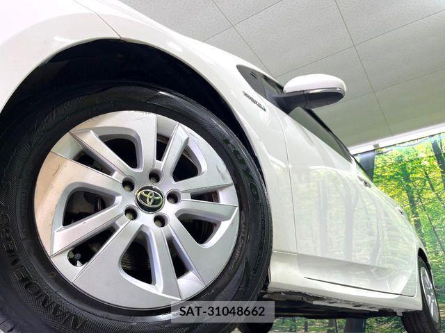 Toyota PRIUS 2018-01 7359359-7