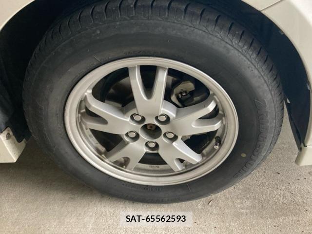 Toyota PRIUS 2011-01 7359392-3