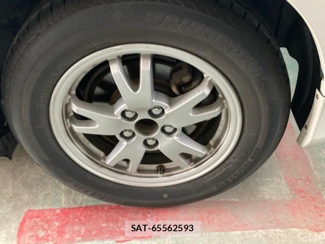Toyota PRIUS 2011-01 7359392-5