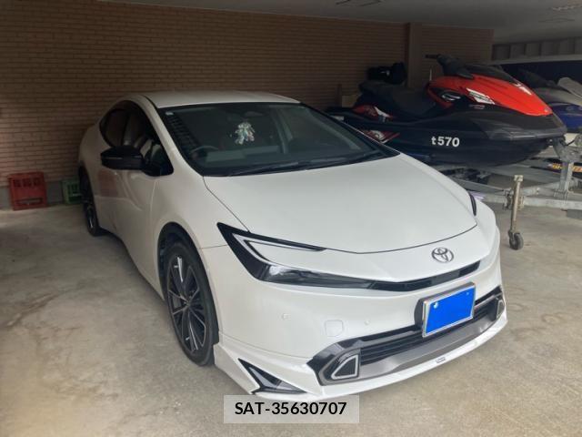 Toyota PRIUS 2023-10 7359331-1