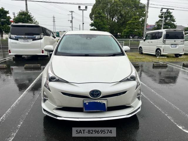 Toyota PRIUS 2016-09 7359367-0