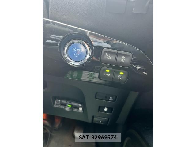Toyota PRIUS 2016-09 7359367-19