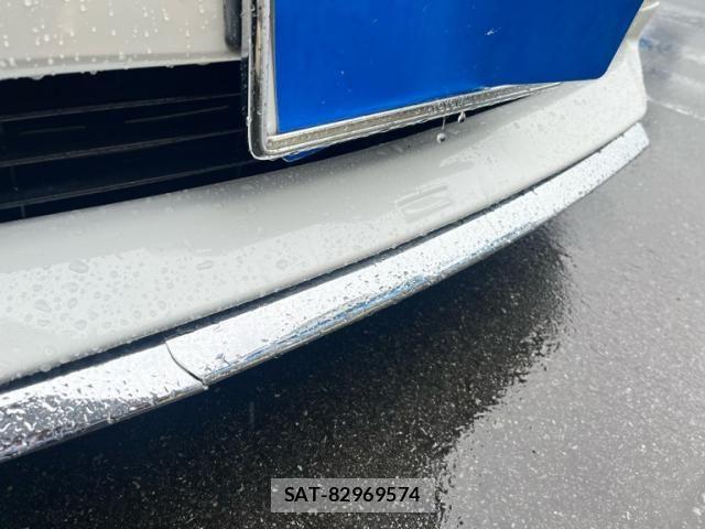 Toyota PRIUS 2016-09 7359367-2