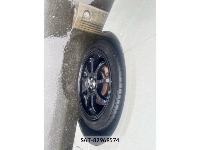 Toyota PRIUS 2016-09 7359367-6