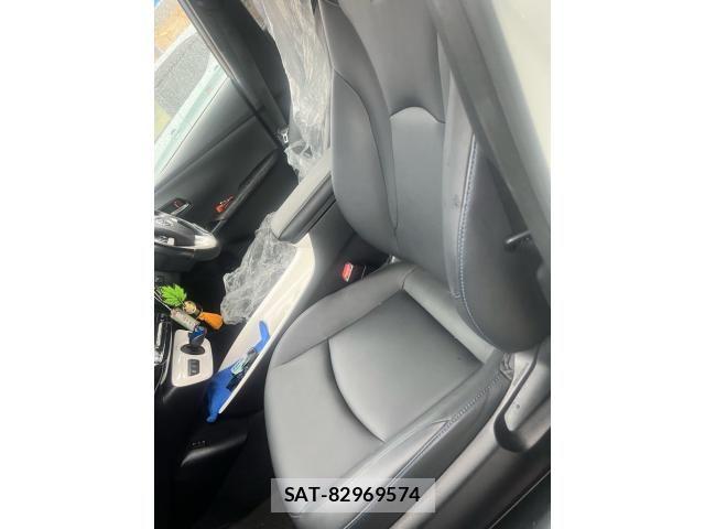 Toyota PRIUS 2016-09 7359367-7