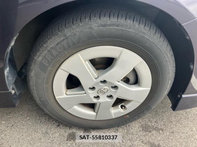 Toyota PRIUS 2011-10 7359398-7