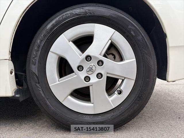 Toyota PRIUS 2011-10 7359390-26