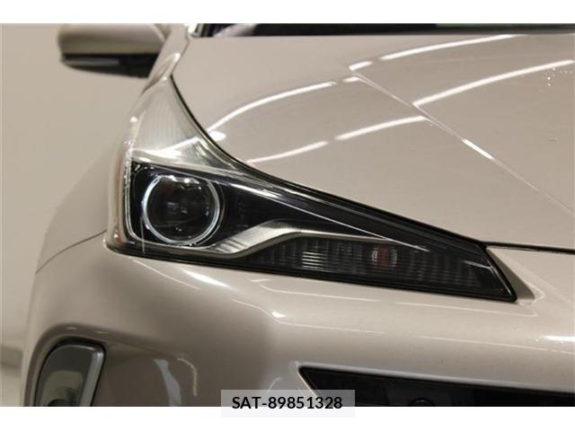 Toyota PRIUS 2019-11 7359342-16