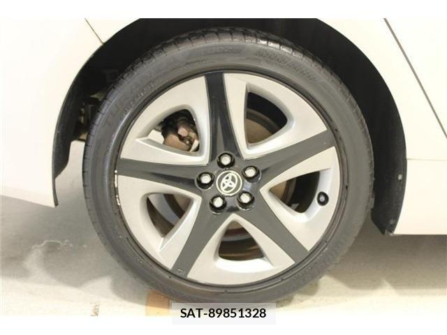 Toyota PRIUS 2019-11 7359342-22