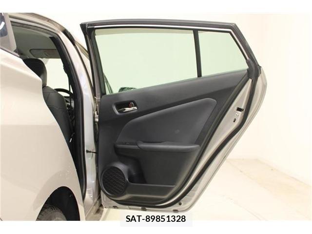Toyota PRIUS 2019-11 7359342-29