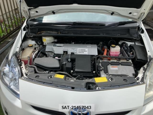 Toyota PRIUS 2011-06 7359400-13