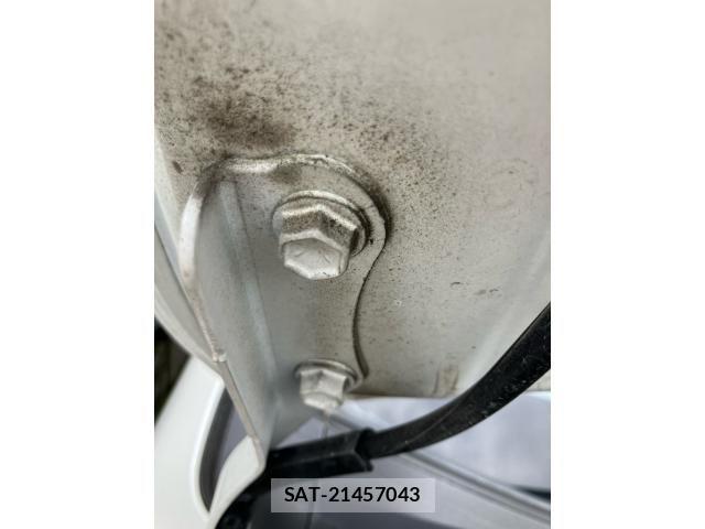 Toyota PRIUS 2011-06 7359400-15