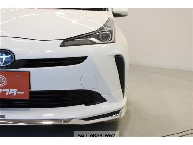 Toyota PRIUS 2019-10 7359361-14