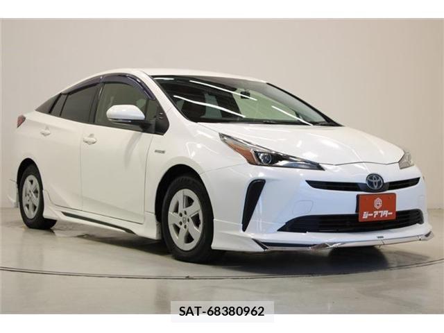 Toyota PRIUS 2019-10 7359361-6