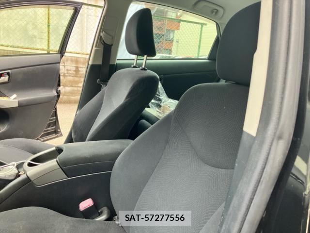 Toyota PRIUS 2012-07 7359401-6