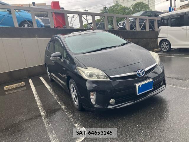 Toyota PRIUS 2014-07 7359402-2